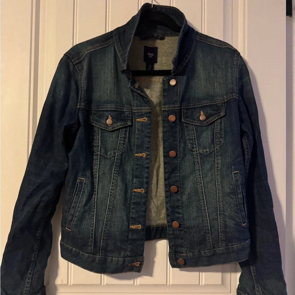 GAP Classic Dark Blue Jean Jacket - Picture 1 of 4
